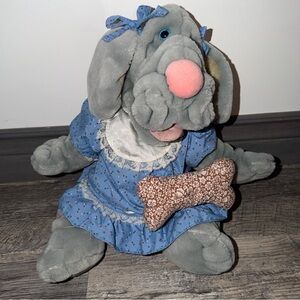 Vintage Ganz Bros Wrinkles Plush Dog Puppet 1981 Stuffed Animal Blue Dress Toy